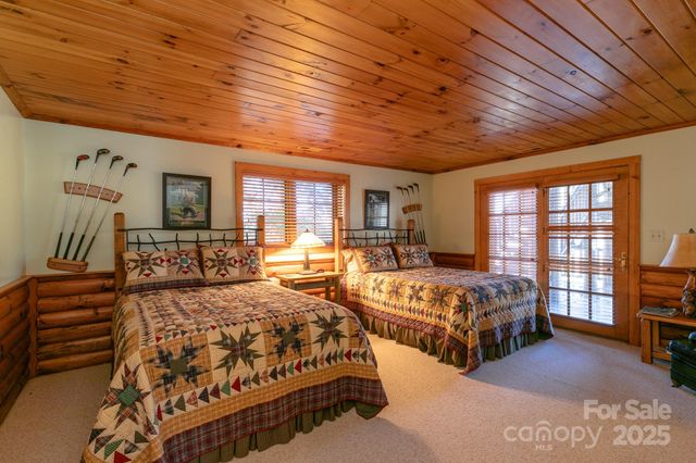 851 Austin Mountain Drive, Burnsville, NC 28714