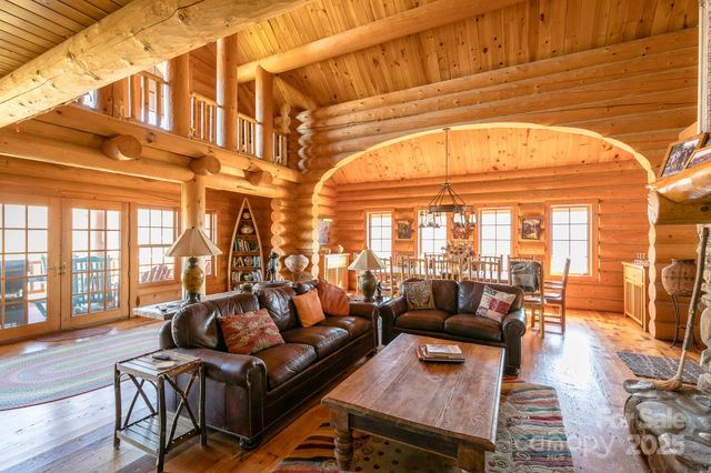 851 Austin Mountain Drive, Burnsville, NC 28714