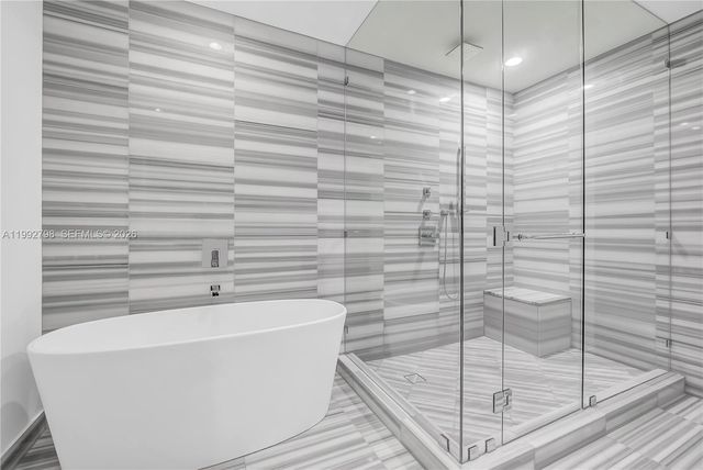 3300 NE 188th St 615, Aventura, FL 33180