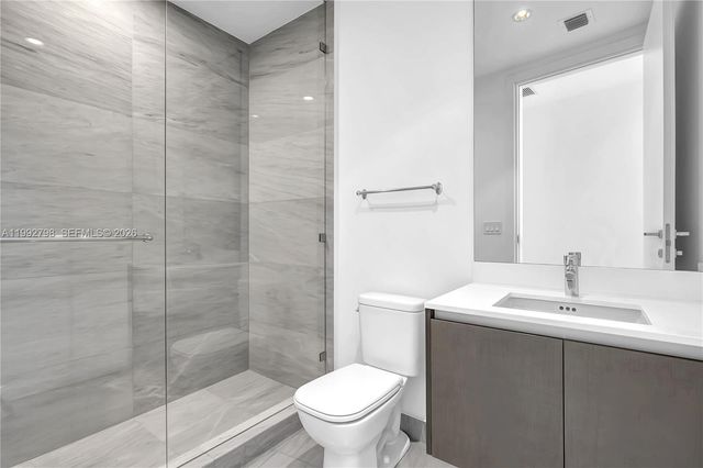 3300 NE 188th St 615, Aventura, FL 33180