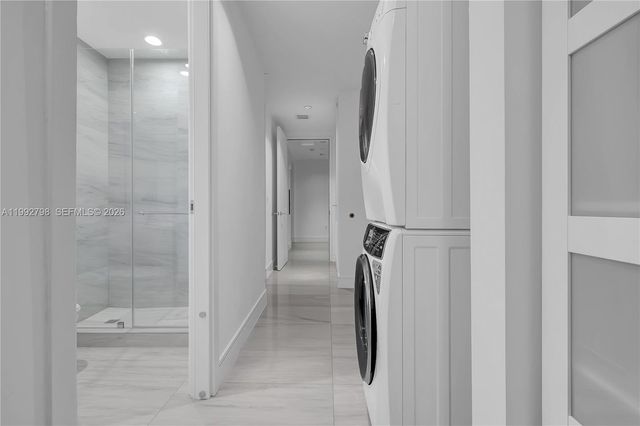 3300 NE 188th St 615, Aventura, FL 33180