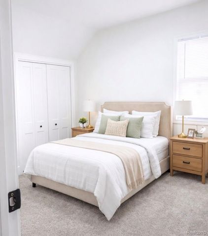 21912 Lakeview Street, St. Clair Shores, MI 48080