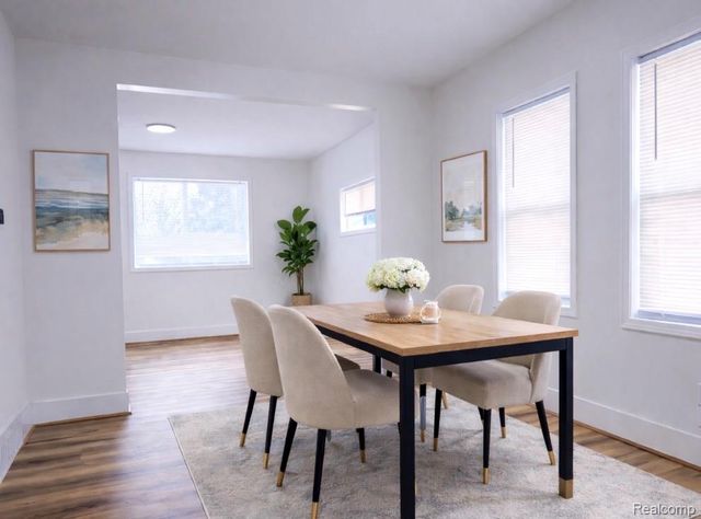 21912 Lakeview Street, St. Clair Shores, MI 48080