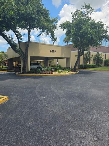 5830 NW 64th Avenue 101, Tamarac, FL 33319