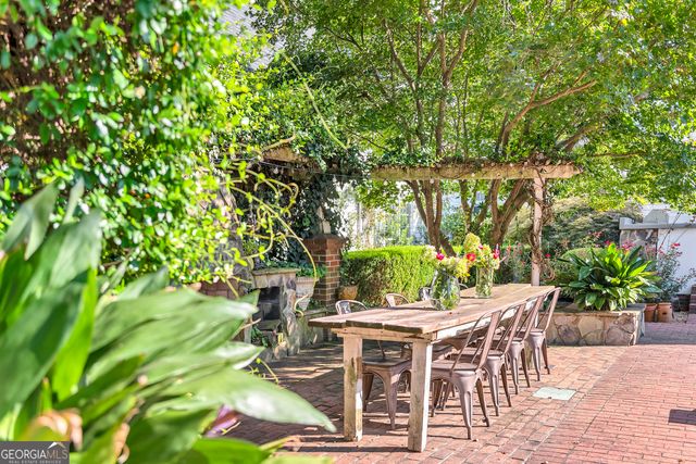 963 Sparta Highway, Eatonton, GA 31024