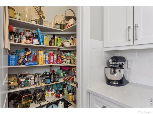 5919 S Olive Circle, Centennial, CO 80111