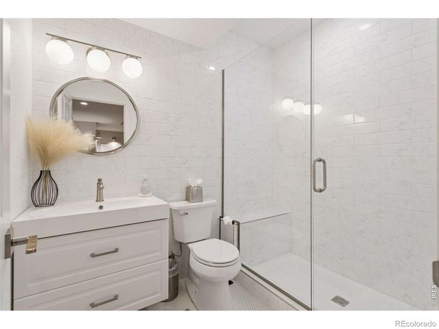 5919 S Olive Circle, Centennial, CO 80111