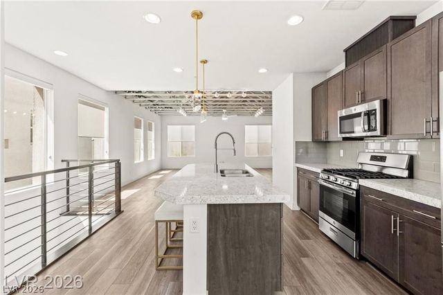 2860 Blue Key Court 2, Las Vegas, NV 89123