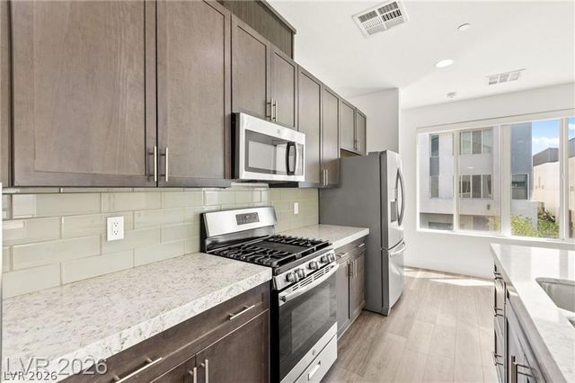 2860 Blue Key Court 2, Las Vegas, NV 89123