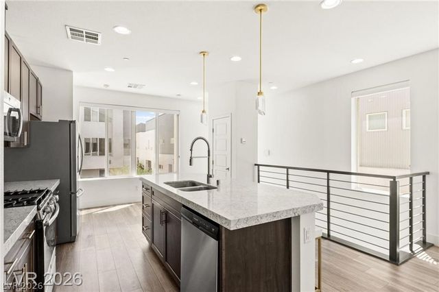 2860 Blue Key Court 2, Las Vegas, NV 89123