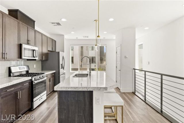 2860 Blue Key Court 2, Las Vegas, NV 89123
