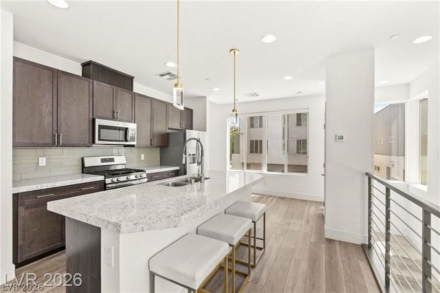 2860 Blue Key Court 2, Las Vegas, NV 89123