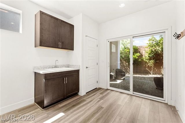 2860 Blue Key Court 2, Las Vegas, NV 89123
