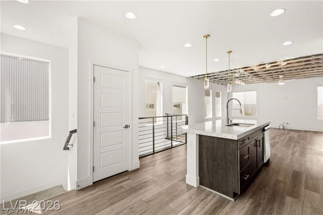 2860 Blue Key Court 2, Las Vegas, NV 89123