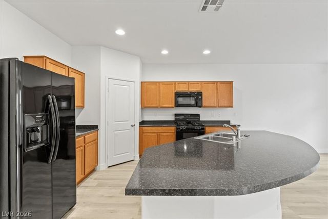 3644 Gainsville Street, Las Vegas, NV 89129