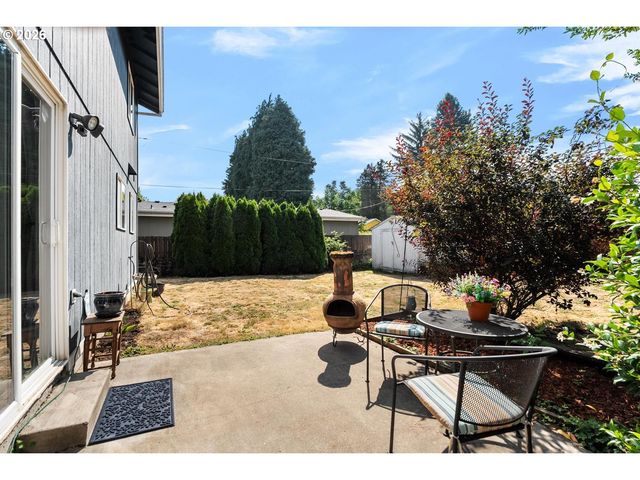6860 N SWIFT St, Portland, OR 97203