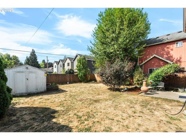 6860 N SWIFT St, Portland, OR 97203