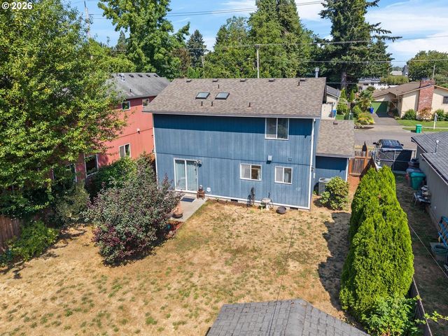 6860 N SWIFT St, Portland, OR 97203