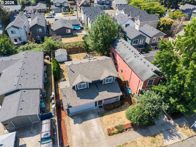 6860 N SWIFT St, Portland, OR 97203