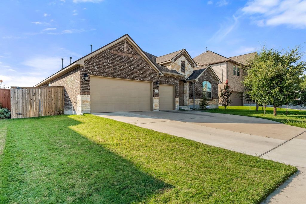 19405 Brusk LN, Pflugerville, TX 78660
