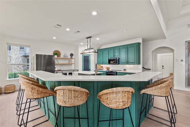 339 Autumn Wood Trail, Gun Barrel City, TX 75156