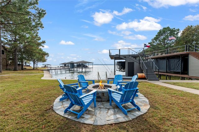 339 Autumn Wood Trail, Gun Barrel City, TX 75156