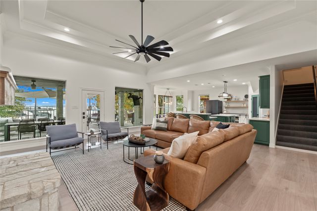 339 Autumn Wood Trail, Gun Barrel City, TX 75156