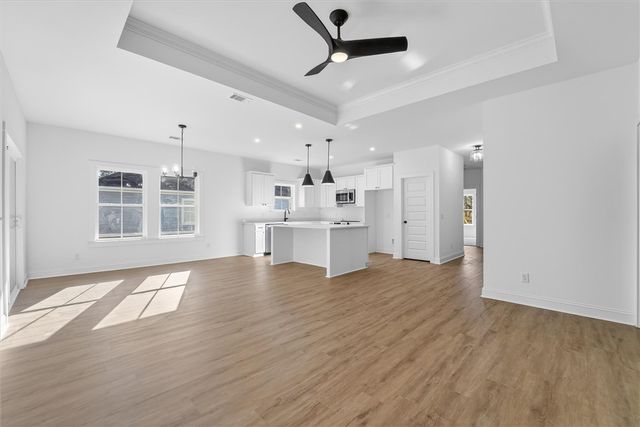 1072 Cottage Way, Darien, GA 31305