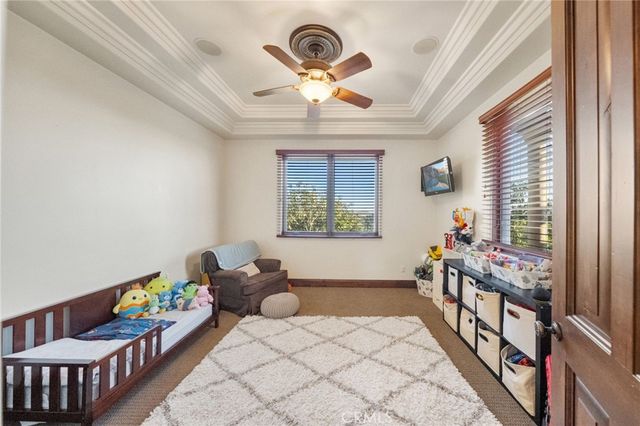 43040 Via Nariz, Temecula, CA 92590