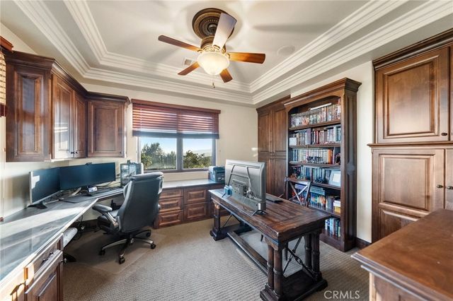 43040 Via Nariz, Temecula, CA 92590