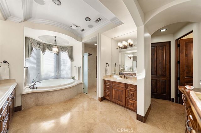 43040 Via Nariz, Temecula, CA 92590