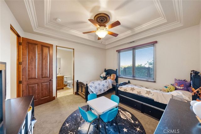 43040 Via Nariz, Temecula, CA 92590