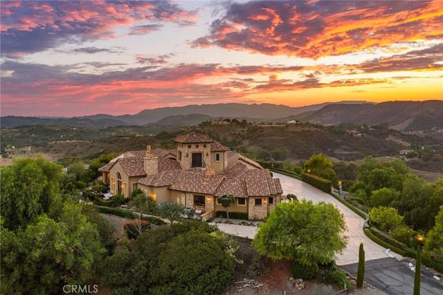 43040 Via Nariz, Temecula, CA 92590