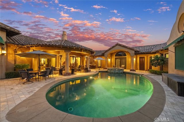 43040 Via Nariz, Temecula, CA 92590