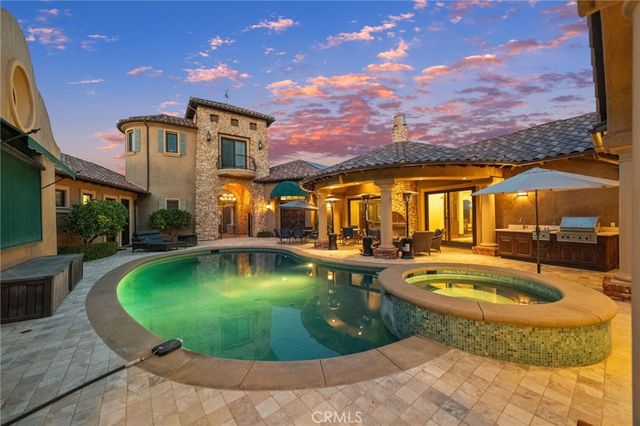 43040 Via Nariz, Temecula, CA 92590