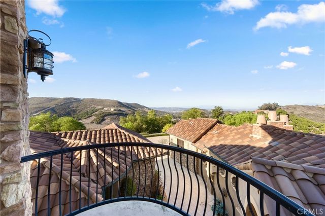 43040 Via Nariz, Temecula, CA 92590
