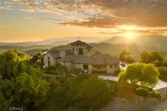 43040 Via Nariz, Temecula, CA 92590