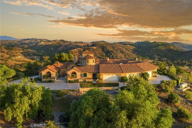 43040 Via Nariz, Temecula, CA 92590