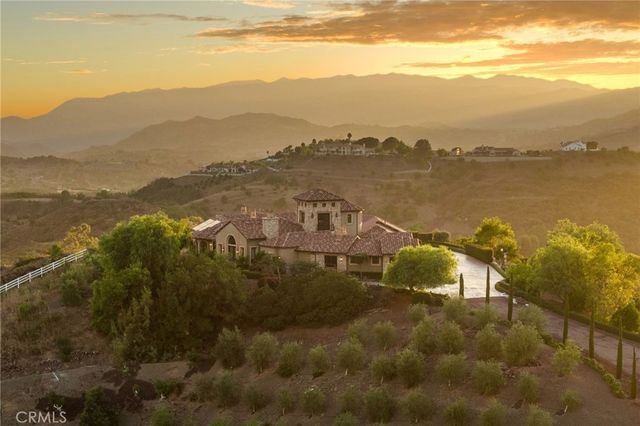 43040 Via Nariz, Temecula, CA 92590