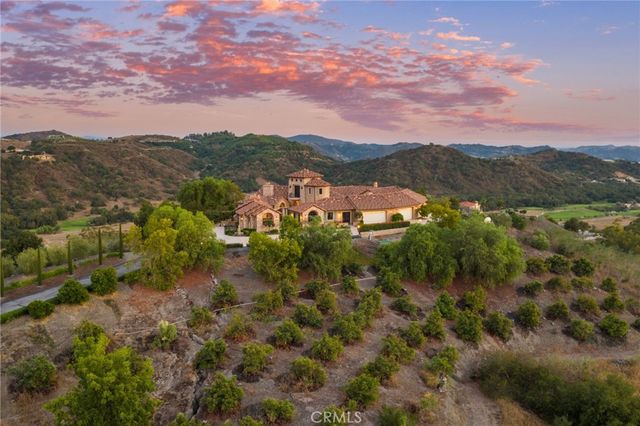 43040 Via Nariz, Temecula, CA 92590