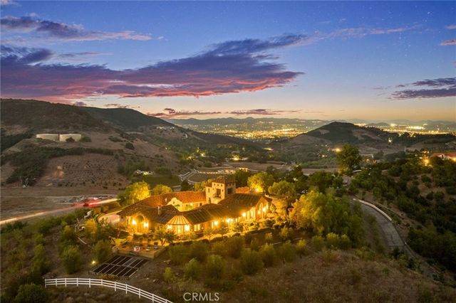43040 Via Nariz, Temecula, CA 92590