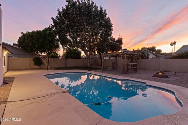 11830 S EAGLEMAN Drive, Phoenix, AZ 85044