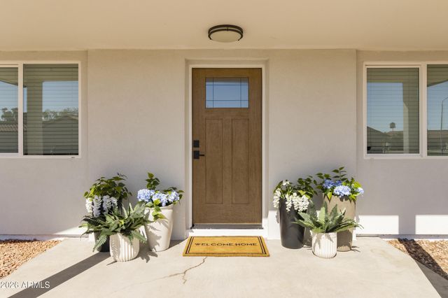 11830 S EAGLEMAN Drive, Phoenix, AZ 85044