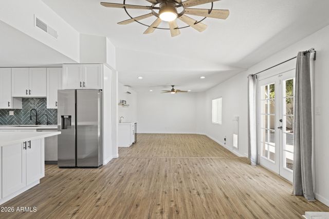 11830 S EAGLEMAN Drive, Phoenix, AZ 85044