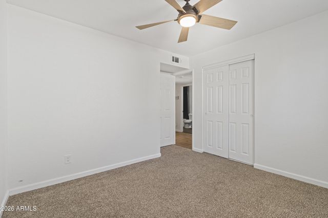 11830 S EAGLEMAN Drive, Phoenix, AZ 85044