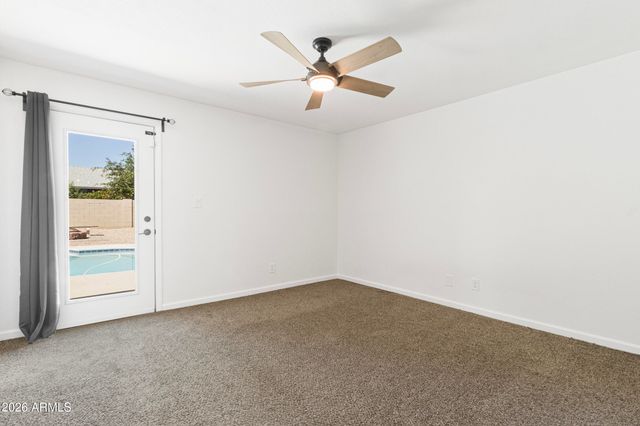 11830 S EAGLEMAN Drive, Phoenix, AZ 85044