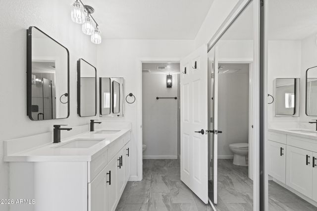 11830 S EAGLEMAN Drive, Phoenix, AZ 85044