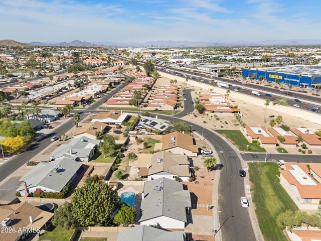 11830 S EAGLEMAN Drive, Phoenix, AZ 85044