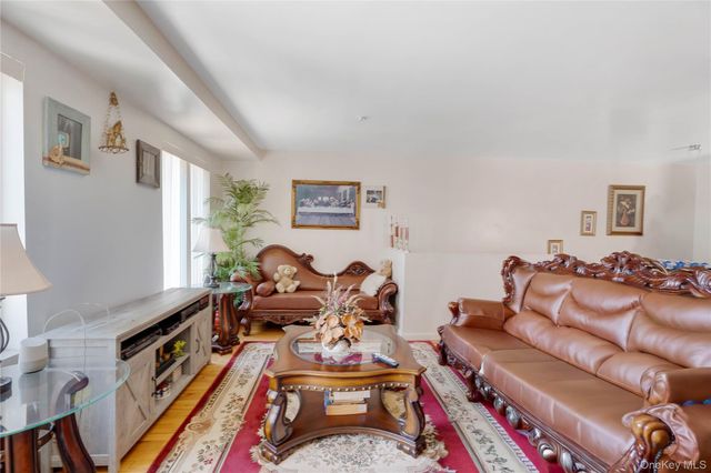 727 E 83rd Street, Brooklyn, NY 11236