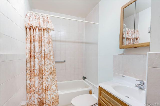 727 E 83rd Street, Brooklyn, NY 11236